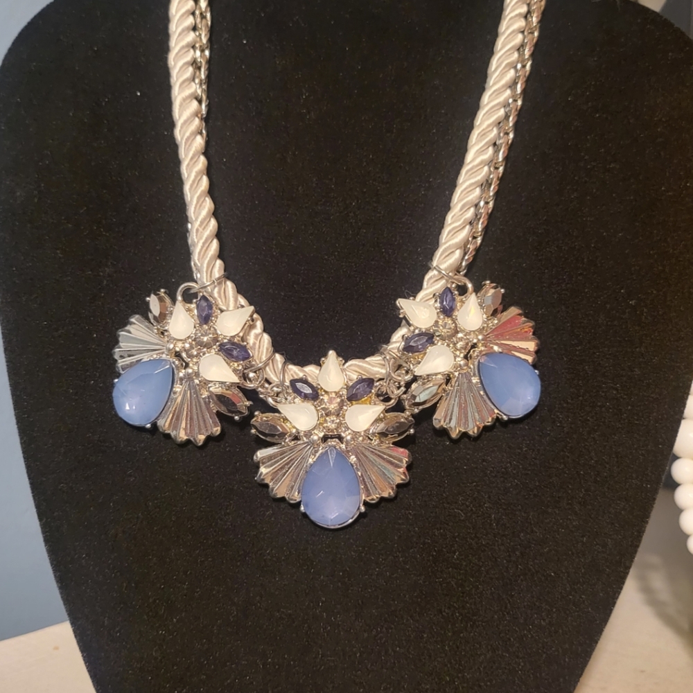 Quality Heavy Necklace in Blue, Black, Silver-tone & White with Dbl Chain/Rope